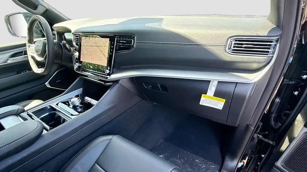 2026 Jeep Grand Wagoneer Base