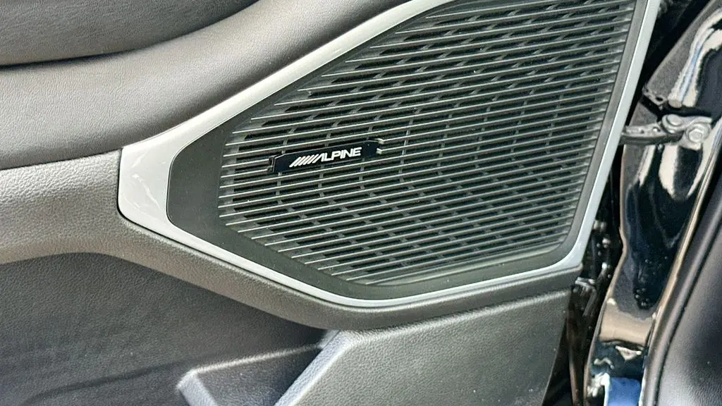 2026 Jeep Grand Wagoneer Base