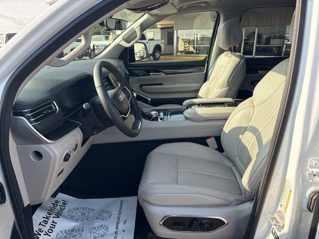 2024 Jeep Wagoneer - $39,983