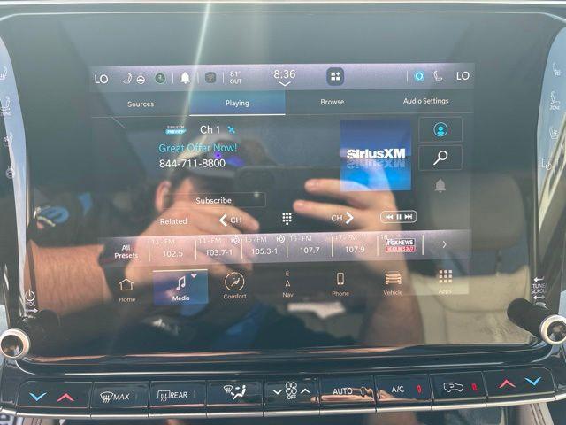 2024 Jeep Wagoneer - $39,983