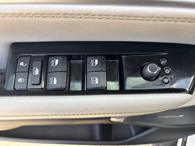2024 Jeep Wagoneer - $39,983