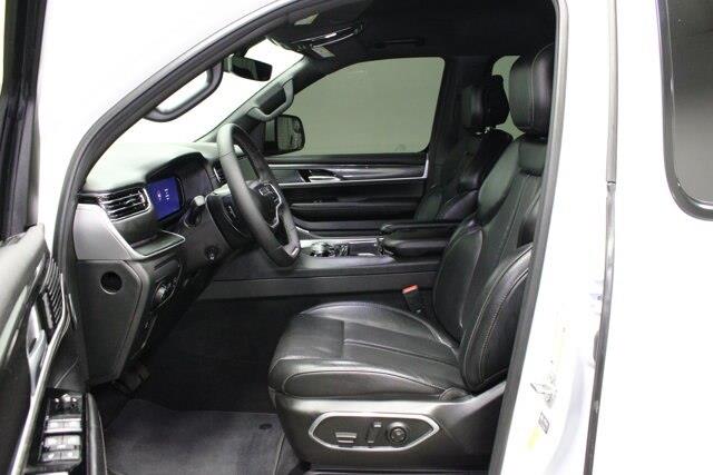 2022 Jeep Wagoneer - $28,962