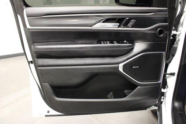 2022 Jeep Wagoneer - $28,962