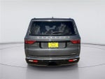 2022 Wagoneer Thumbnail 4