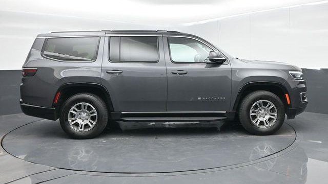 2023 Jeep Wagoneer Carbide