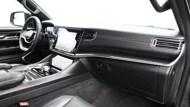2023 Jeep Wagoneer Carbide