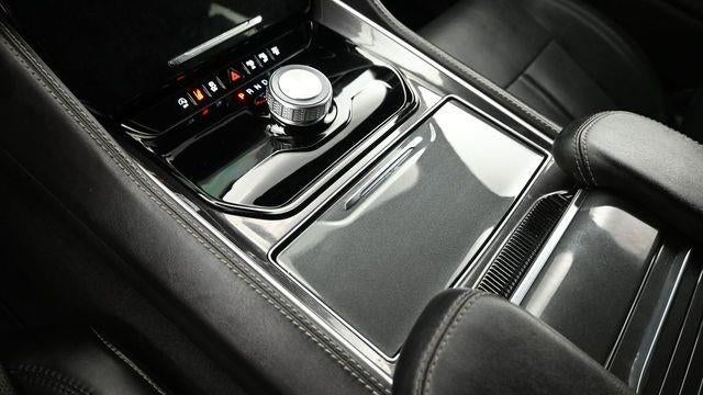 2023 Jeep Wagoneer Carbide