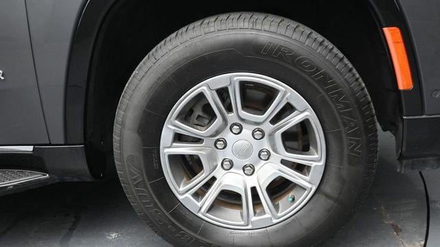 2023 Jeep Wagoneer Carbide