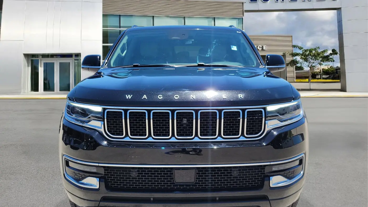 2023 Jeep Wagoneer Carbide