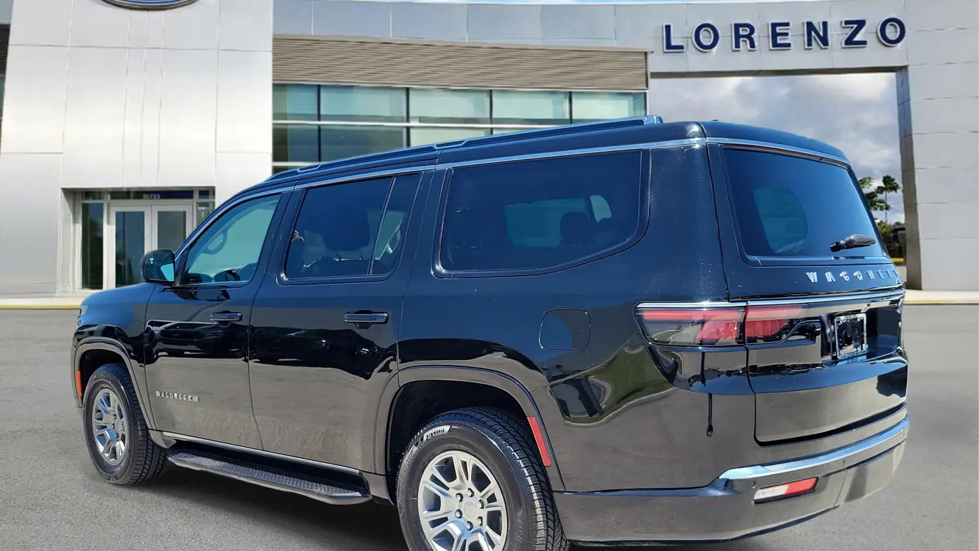 2023 Jeep Wagoneer Carbide
