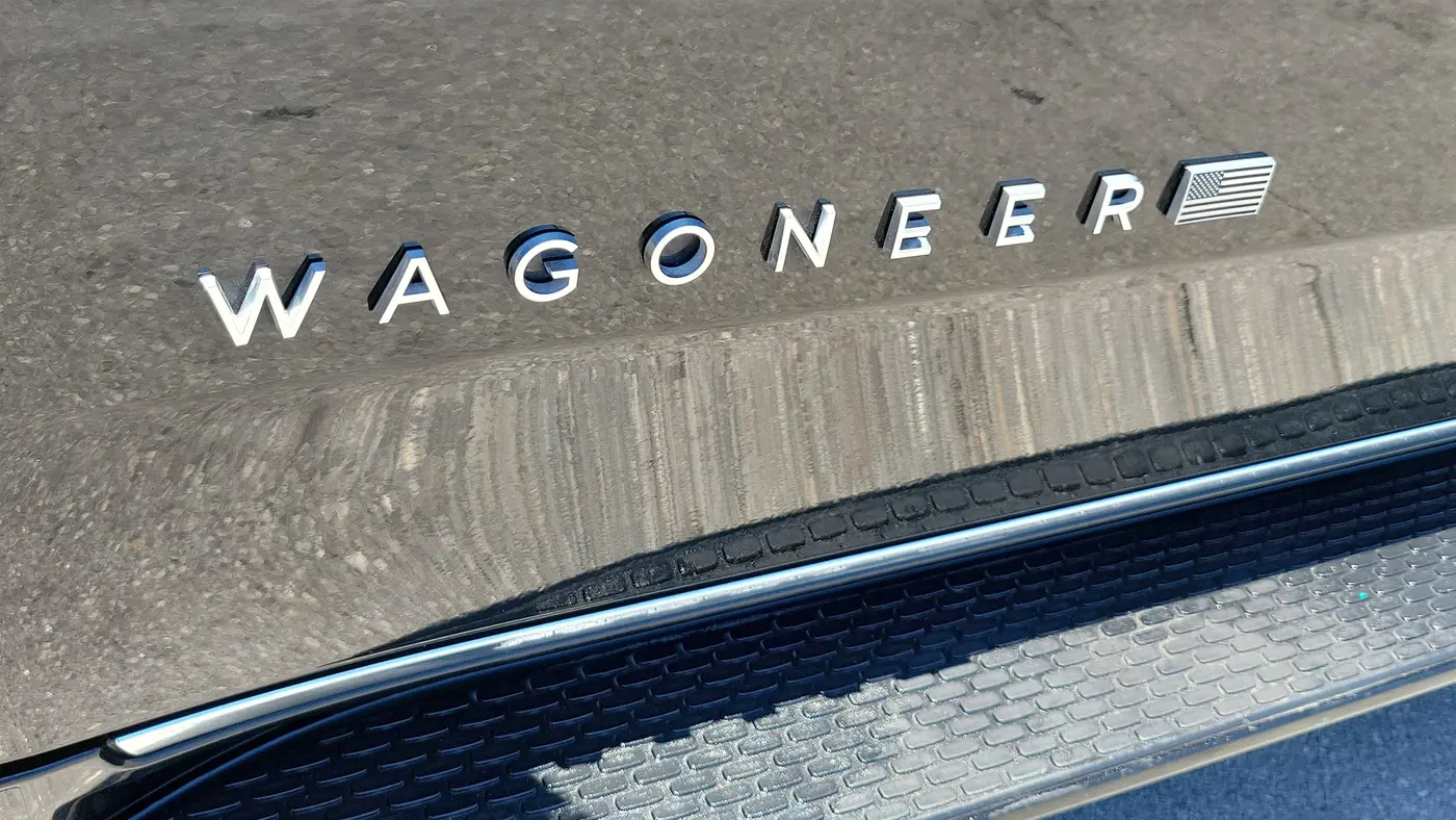 2023 Jeep Wagoneer Carbide