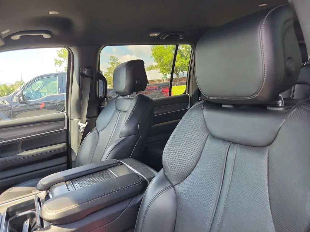 2024 Jeep Wagoneer - $29,109
