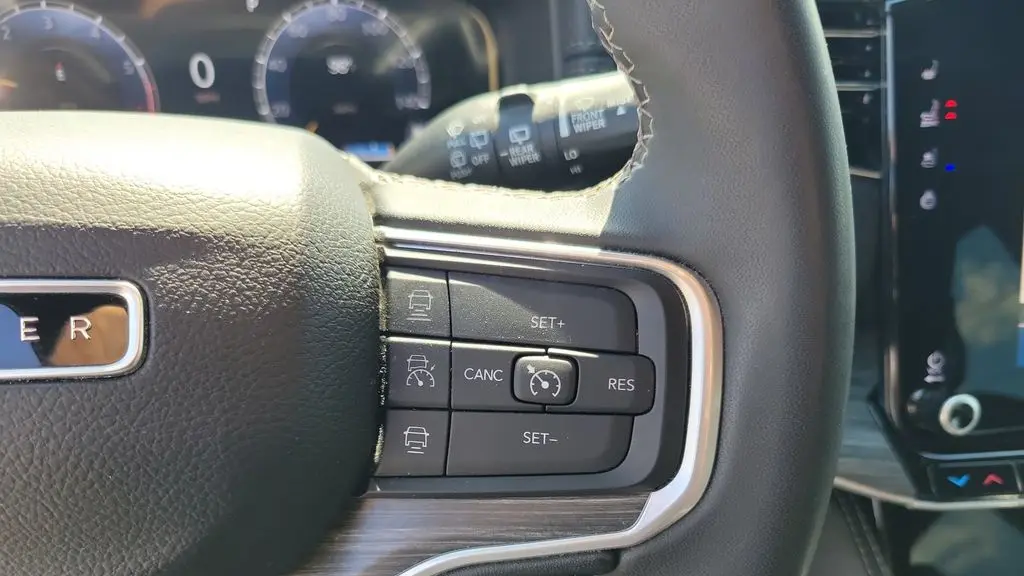 2024 Jeep Wagoneer Series II