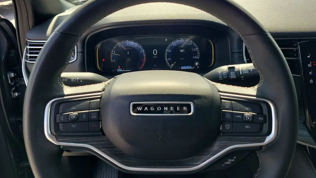 2024 Jeep Wagoneer Series II