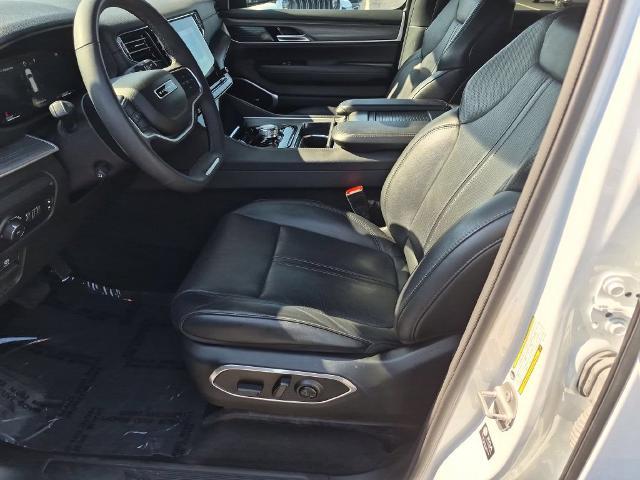 2024 Jeep Wagoneer - $32,995