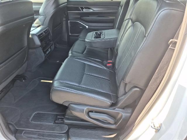 2024 Jeep Wagoneer - $32,995