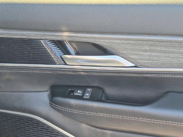 2024 Jeep Wagoneer - $32,995