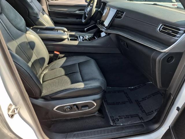 2024 Jeep Wagoneer - $32,995