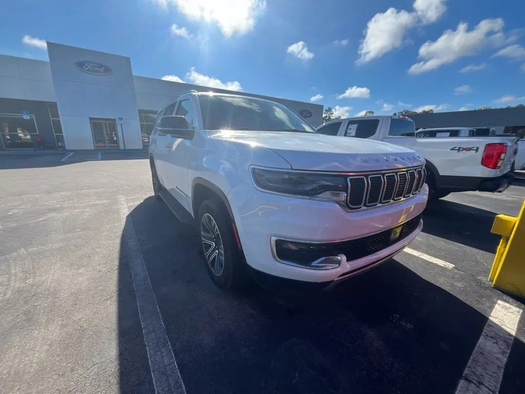 2024 Jeep Wagoneer - $29,987