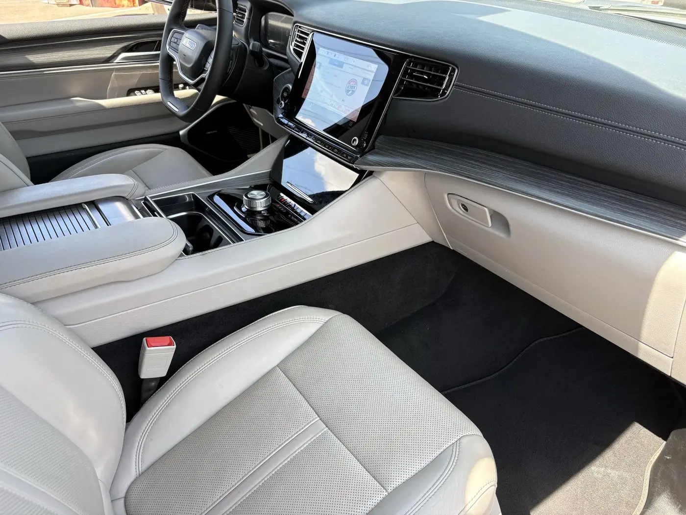 2024 Jeep Wagoneer