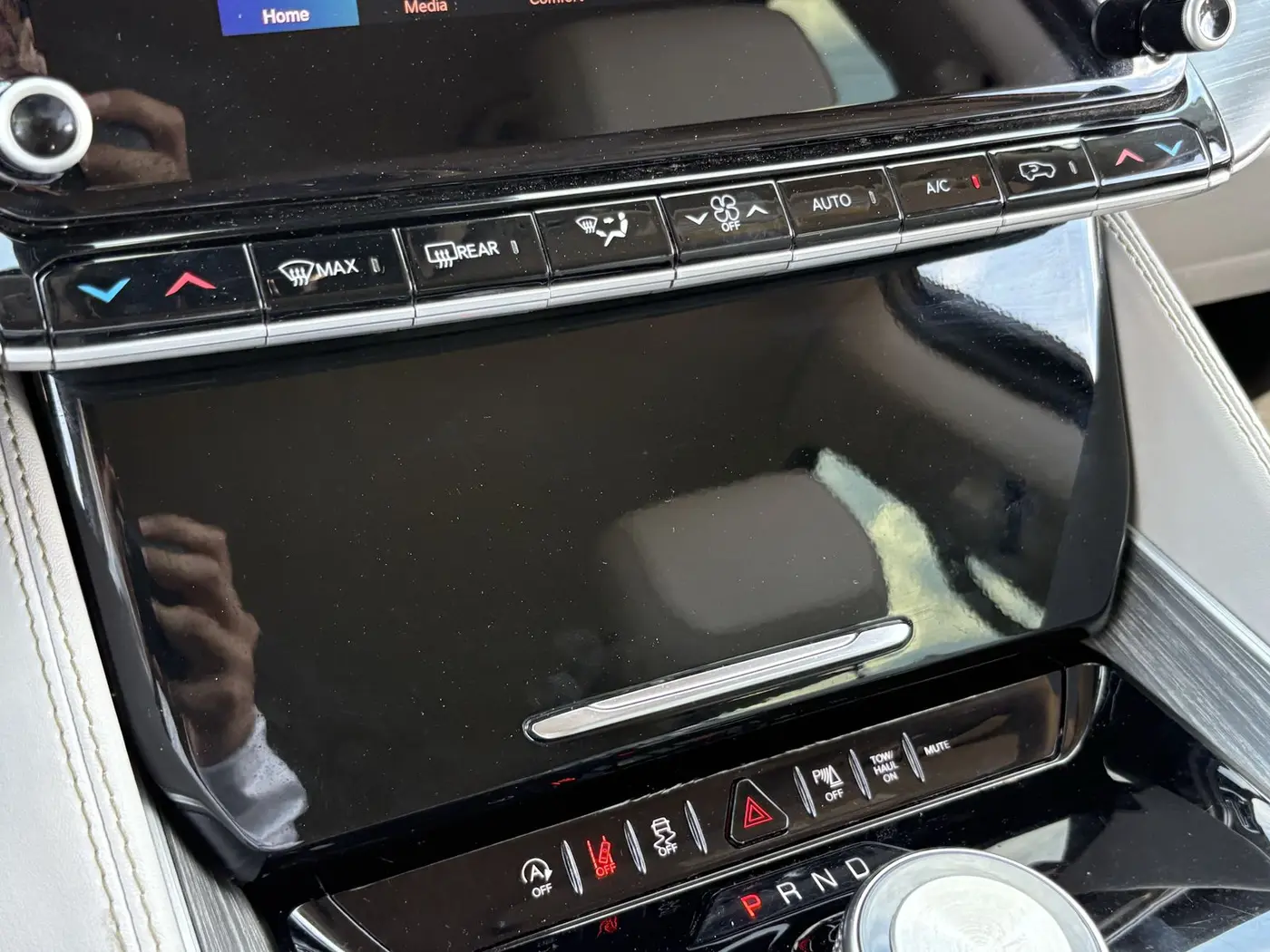 2024 Jeep Wagoneer
