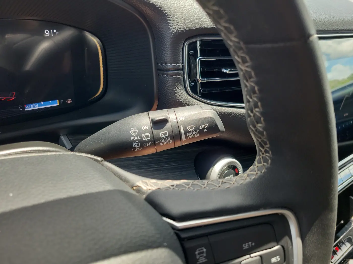 2024 Jeep Wagoneer - $28,998