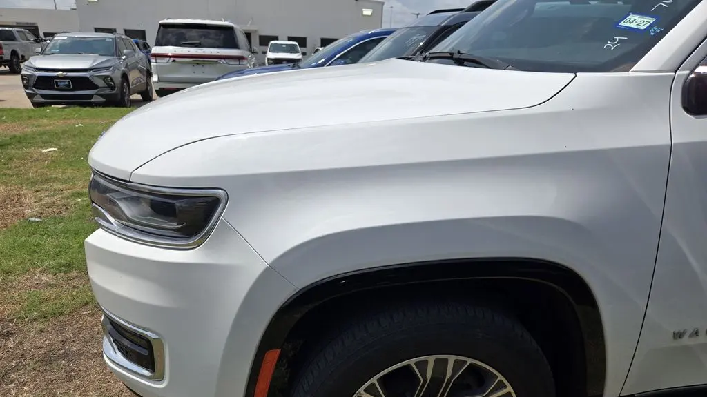 2024 Jeep Wagoneer Series II