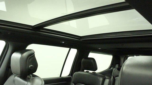 2023 Jeep Wagoneer Carbide