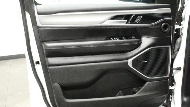 2023 Jeep Wagoneer Carbide