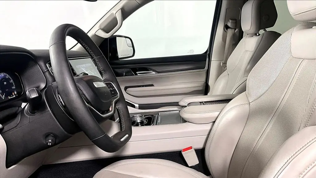 2024 Jeep Wagoneer Series II