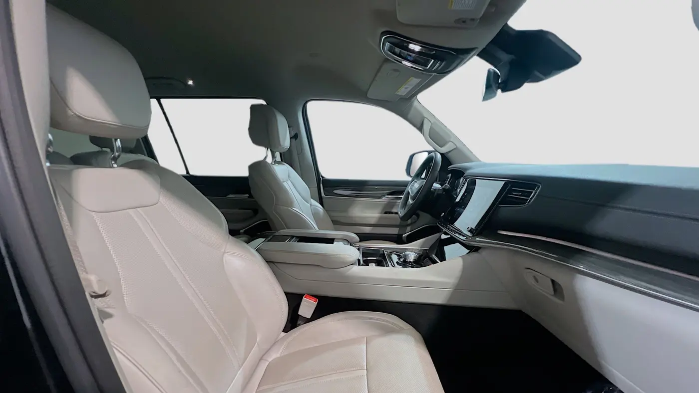 2022 Jeep Wagoneer Series II