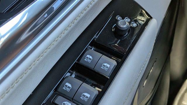 2022 Jeep Wagoneer Series II Carbide