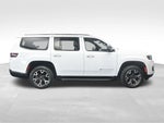 2023 Wagoneer Thumbnail 6