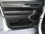 2023 Wagoneer Thumbnail 11
