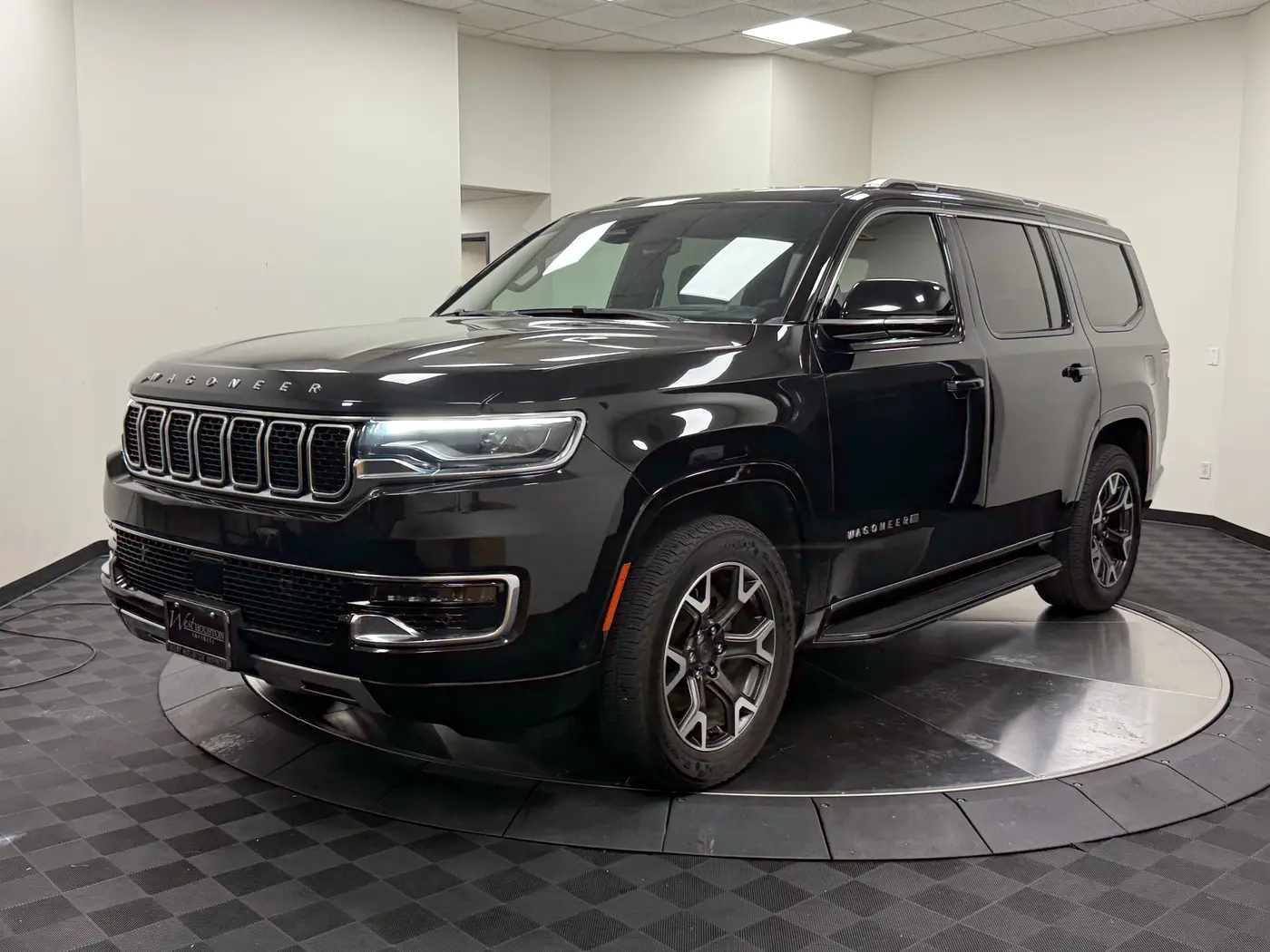 2023 Jeep Wagoneer - $32,895