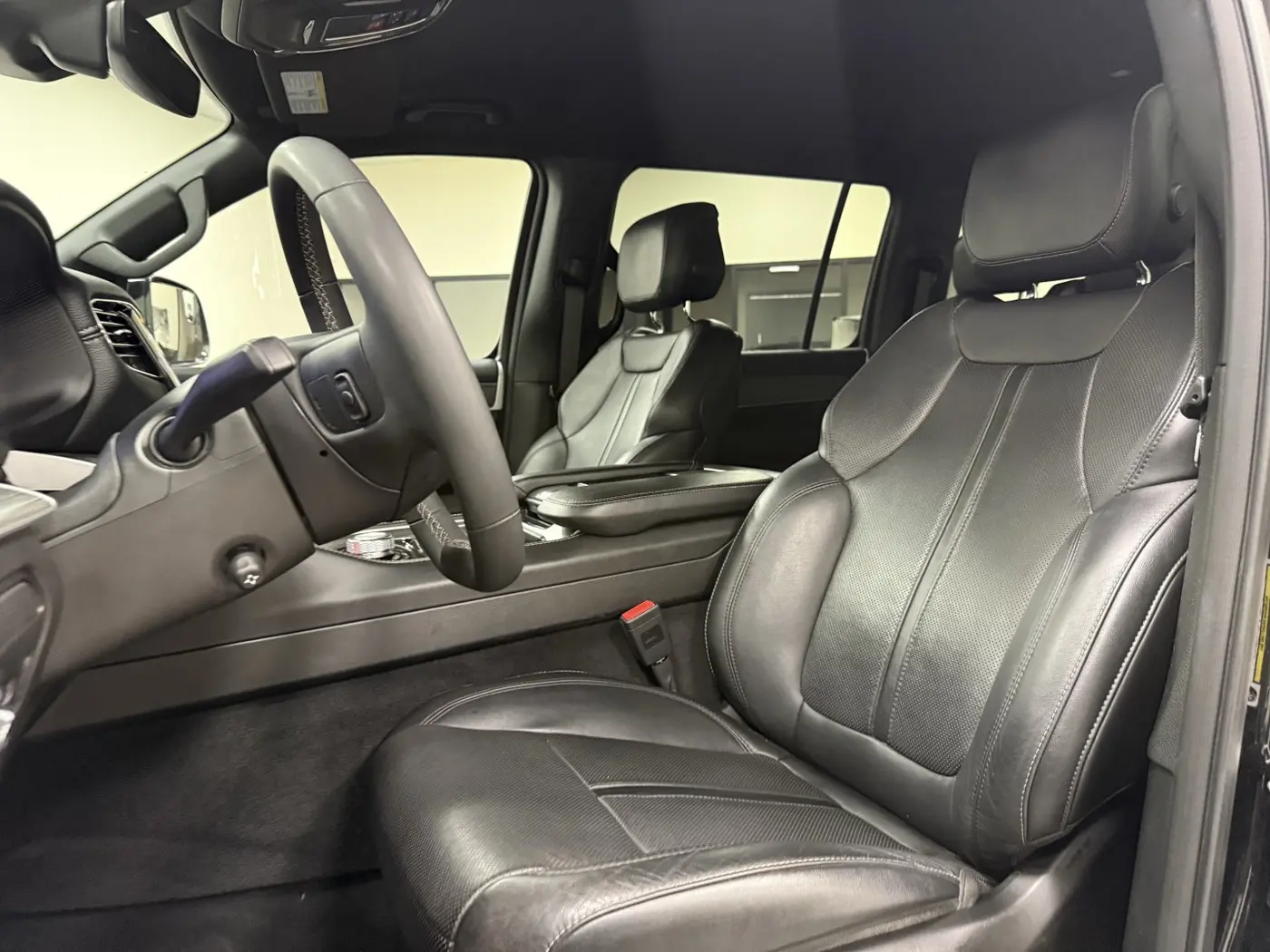 2023 Jeep Wagoneer - $32,895