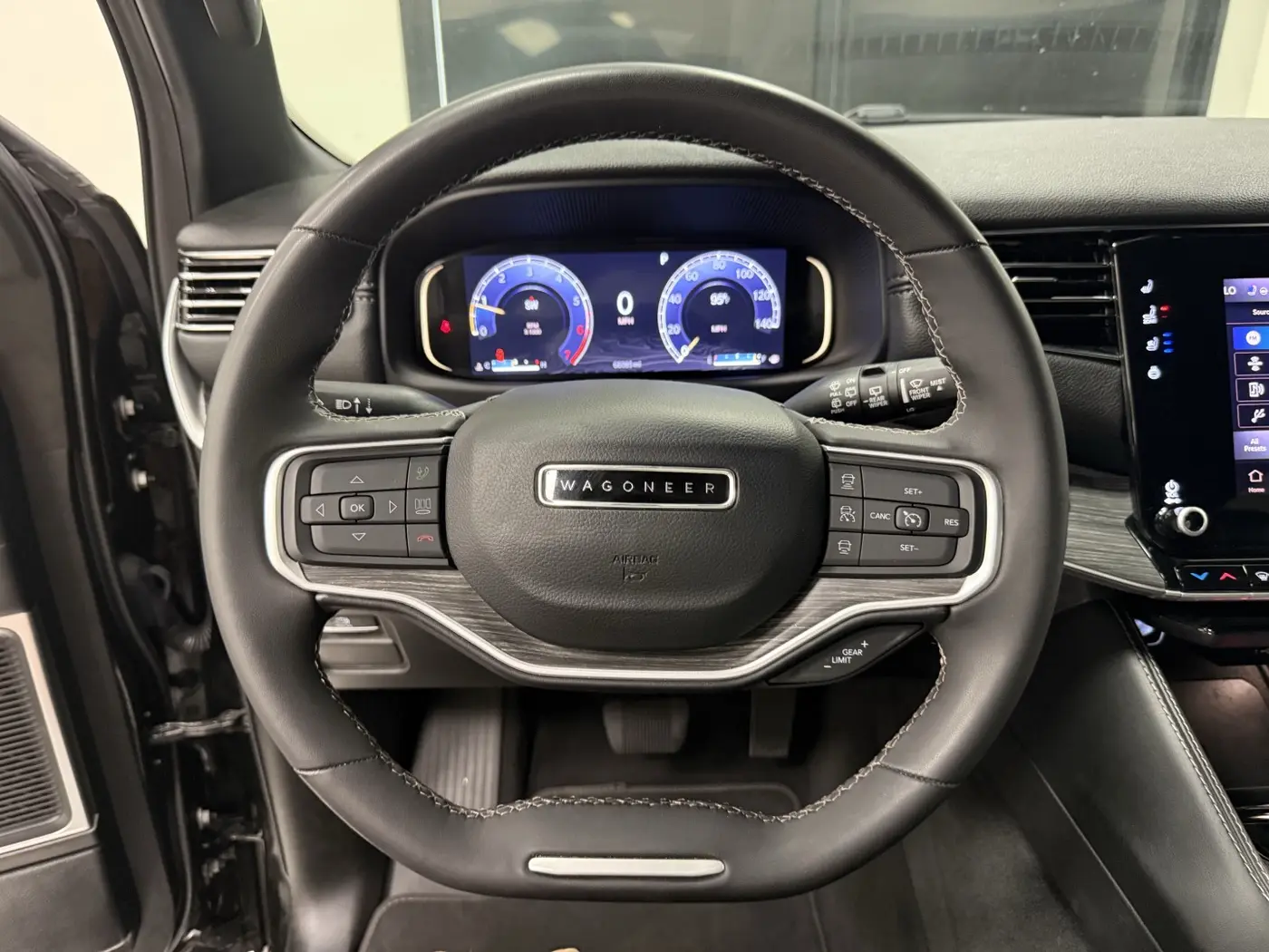 2023 Jeep Wagoneer - $32,895