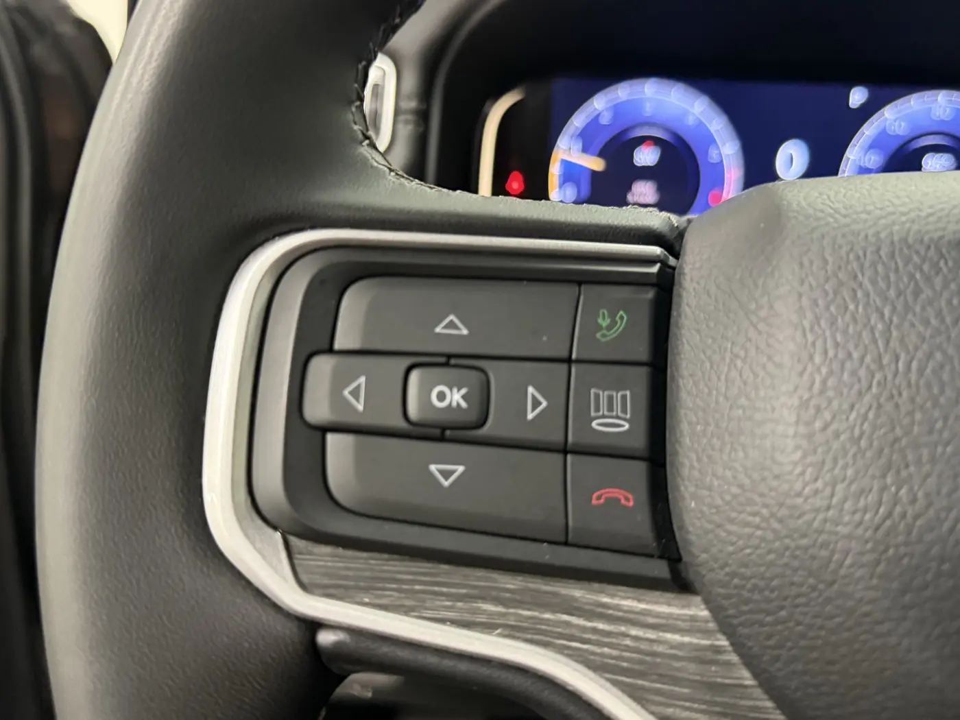 2023 Jeep Wagoneer - $32,895