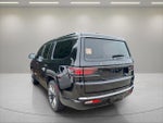 2023 Wagoneer Thumbnail 3
