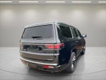2023 Wagoneer Thumbnail 5