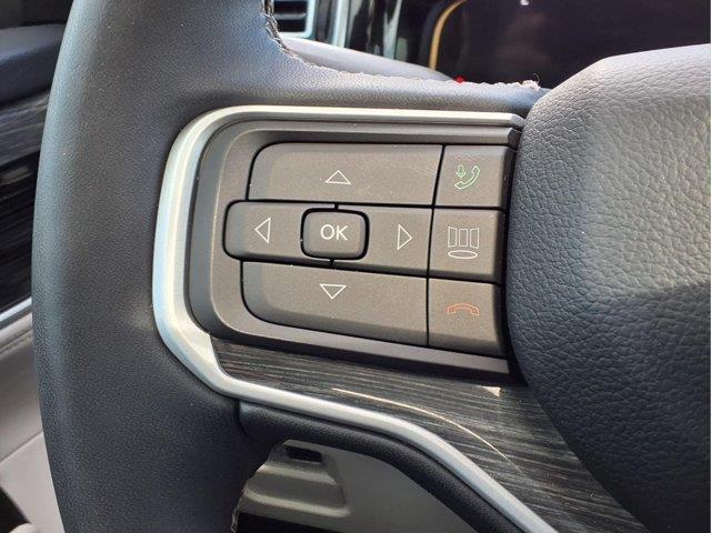 2022 Jeep Wagoneer - $31,995