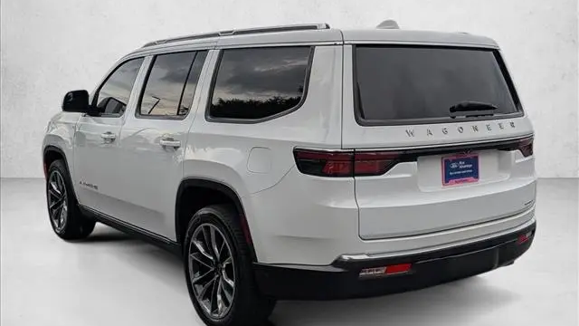 2022 Jeep Wagoneer Series III