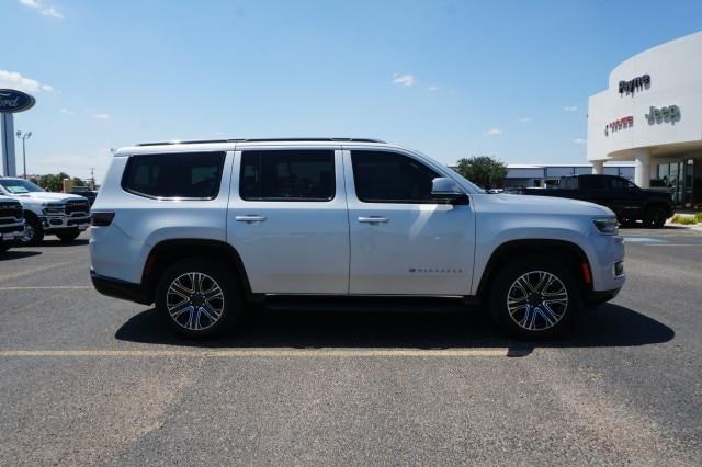 2022 Jeep Wagoneer - $29,995