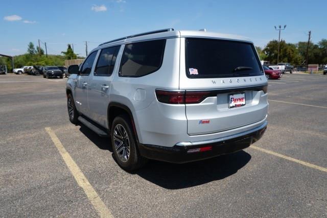 2022 Jeep Wagoneer - $29,995