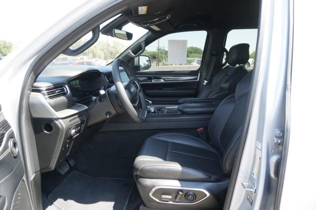 2022 Jeep Wagoneer - $29,995