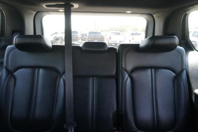 2022 Jeep Wagoneer - $29,995