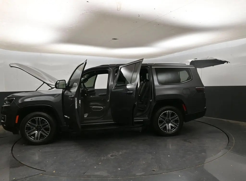 2025 Jeep Wagoneer - $50,880