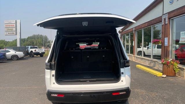 2026 Jeep Grand Wagoneer Upland