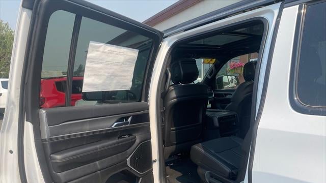 2026 Jeep Grand Wagoneer Upland