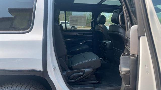 2026 Jeep Grand Wagoneer Upland